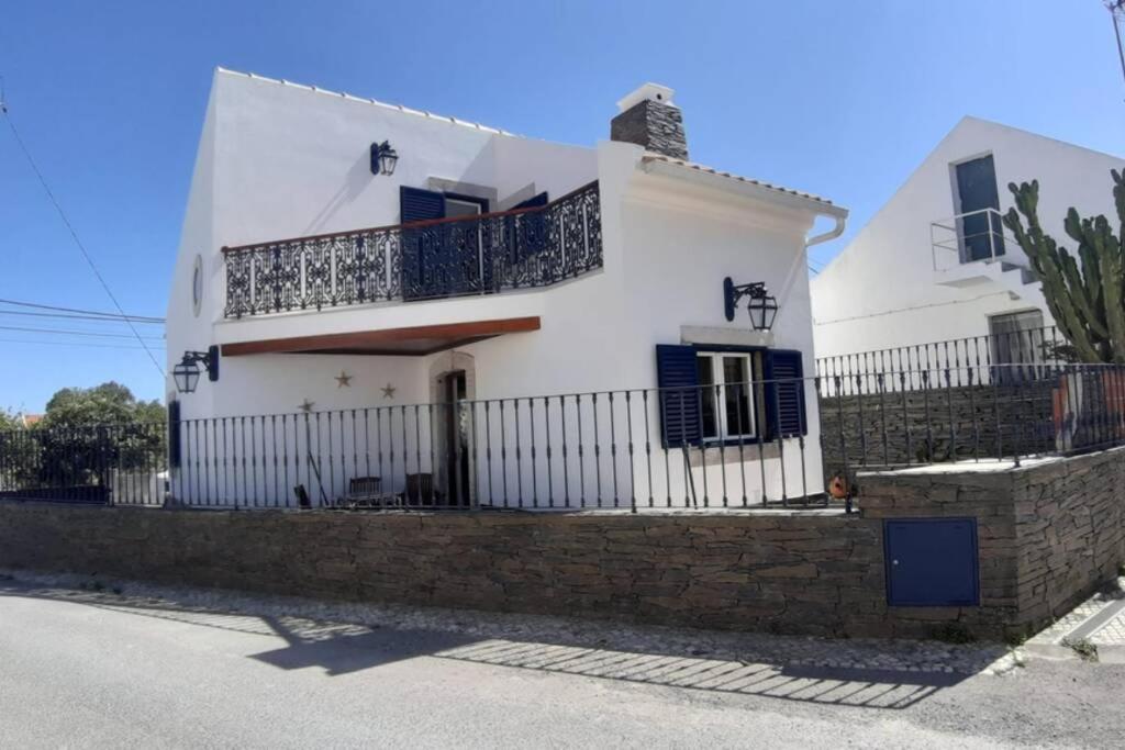 A Casa Da Foz Moradia Com Vista Mar Villa Sesimbra Eksteriør bilde