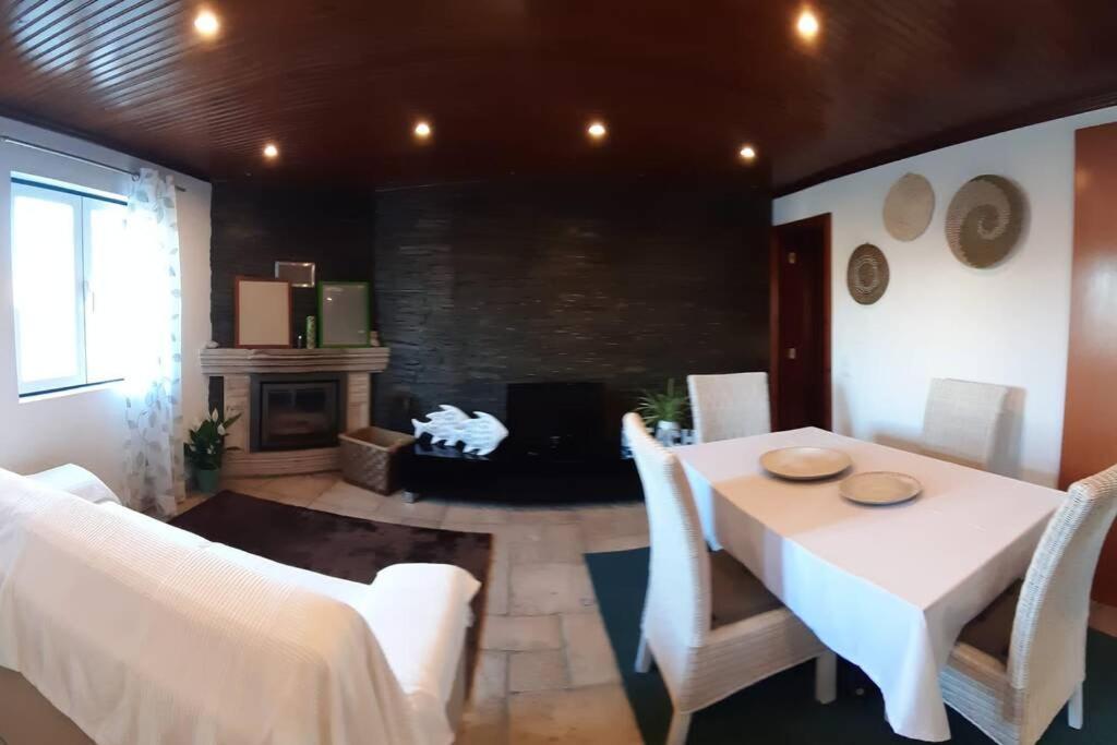 A Casa Da Foz Moradia Com Vista Mar Villa Sesimbra Eksteriør bilde